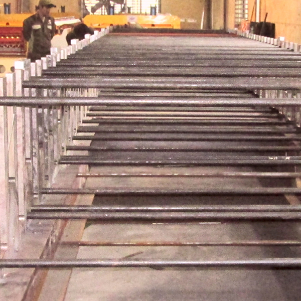 Xưởng Máy Cán Tôn 18