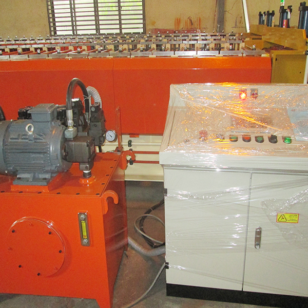 Xưởng Máy Cán Tôn 27